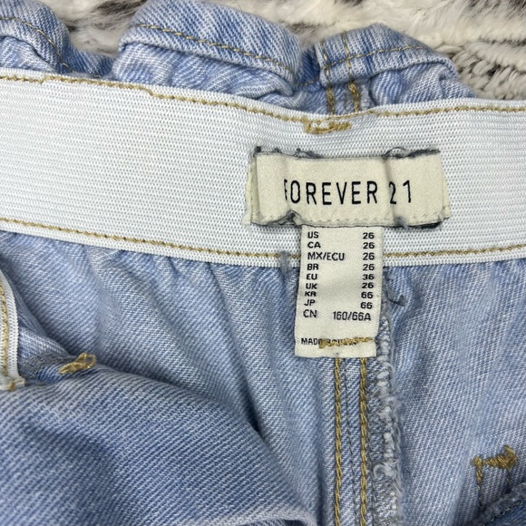 Forever 21 • Bucket Waist Denim Shorts (Size 7) - Picture 3 of 5